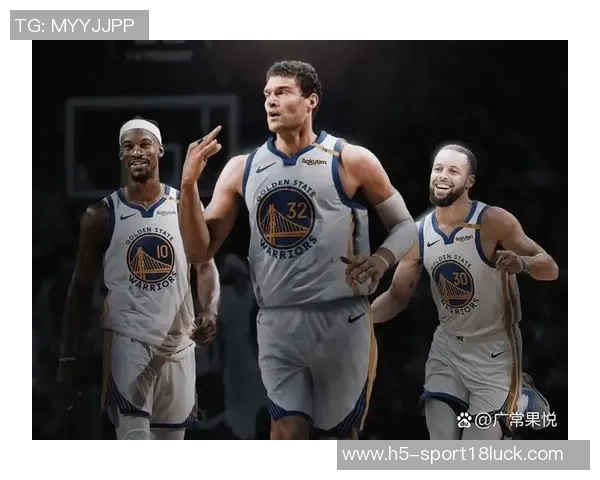 库里追梦巴特勒携手共建球队核心期待全员共同贡献力量 库里追梦巴特勒携手共建球队核心期待全员共同贡献力量