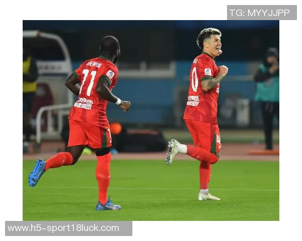 巴乙后腰卡约正式加盟西南某地级市中超俱乐部开启新篇章